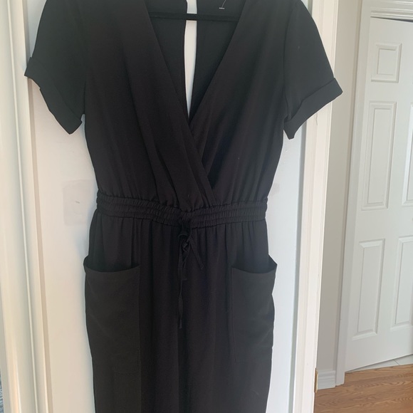 Mendocino black jumpsuit with pockets + tie waist - Picture 2 of 3